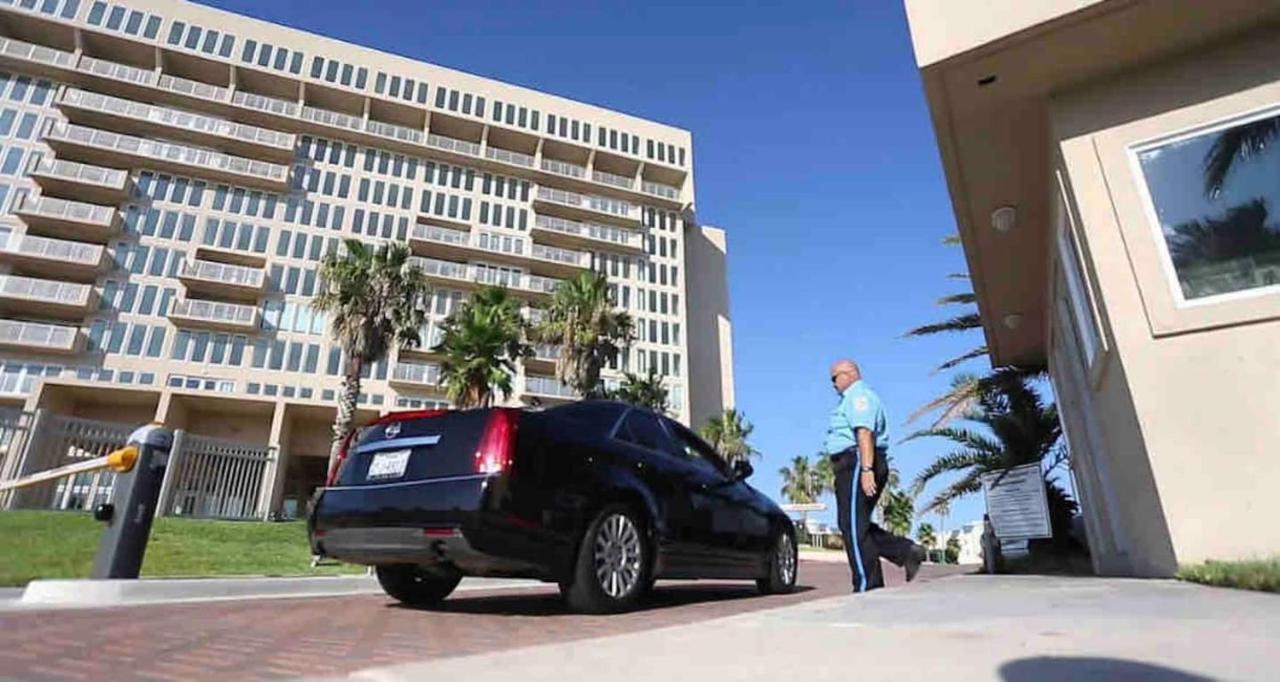 Bahia Mar Solare Tower 6Th Floor Bayview Condo 2Bd 2Ba With Pools And Hot Tubs South Padre Island Exterior foto